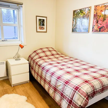 Arctic Retreat - Spacious Next To Amazing Nature Lejlighed